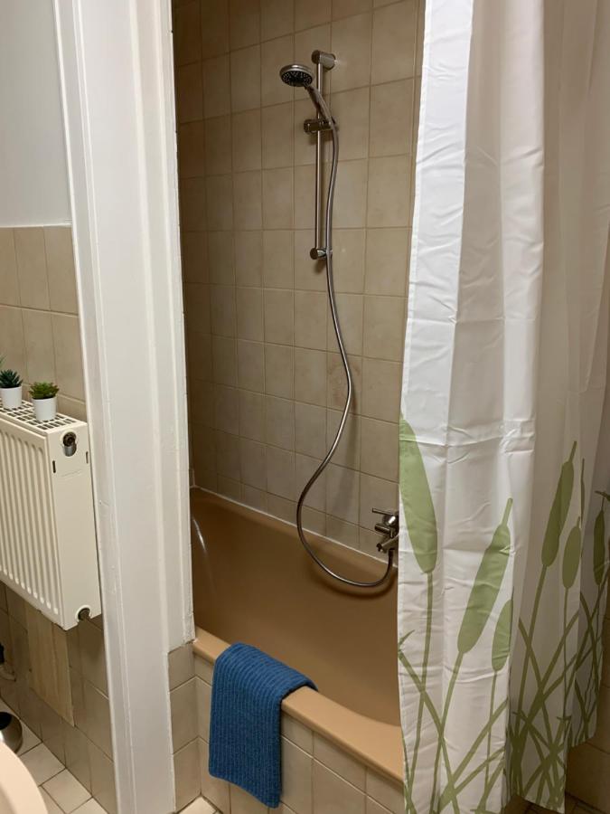 Haus Am Stadtrand Mit Super Verbindung In Die City Кассель Экстерьер фото